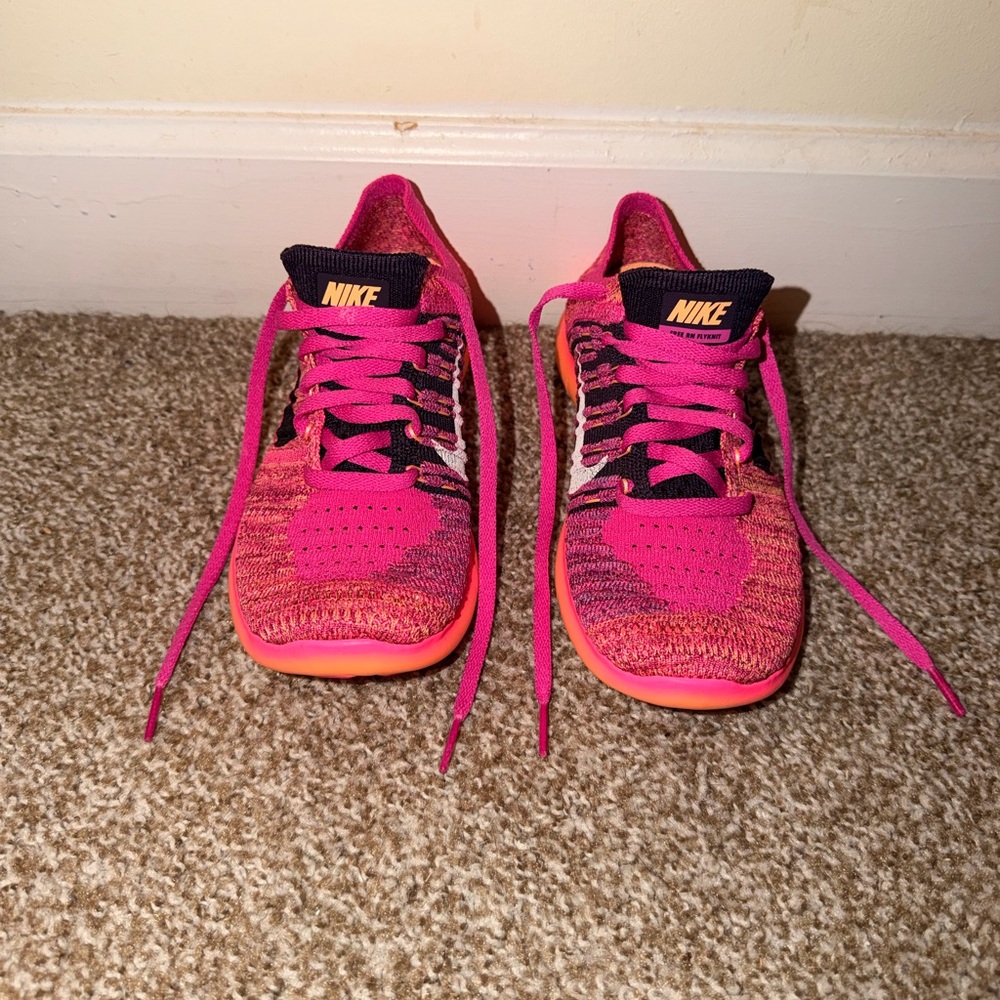 Nike Women’s Free Run Flyknit Shoes